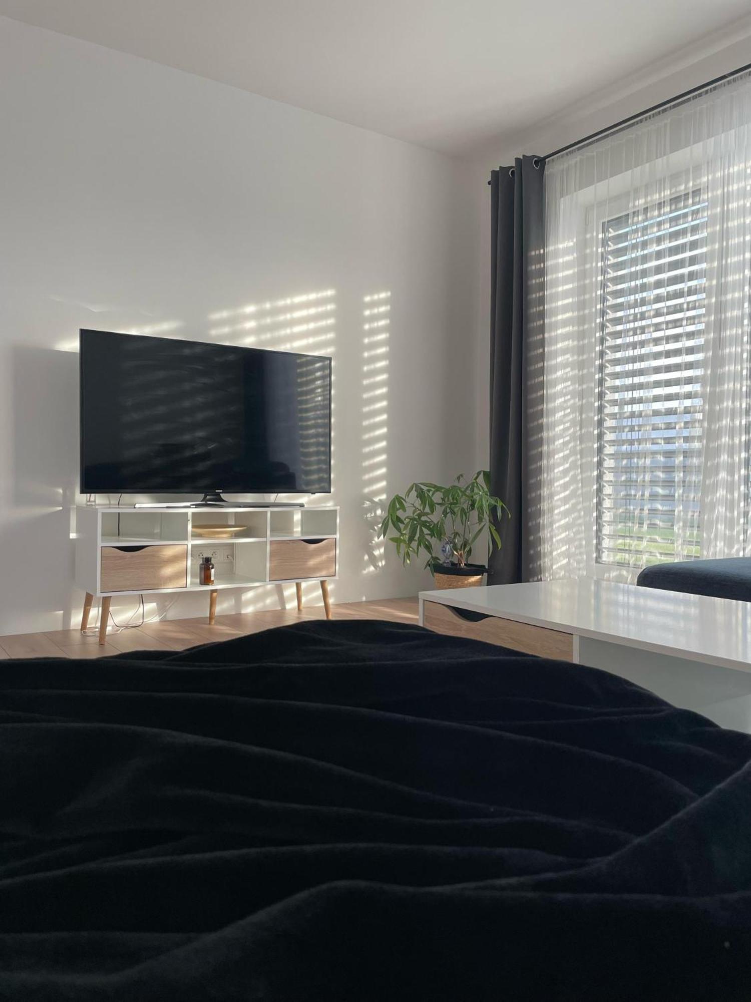 Klimatizovany Apartmanovy Dom, S Virivkou, 1B Сенец Экстерьер фото